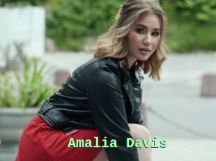 Amalia_Davis