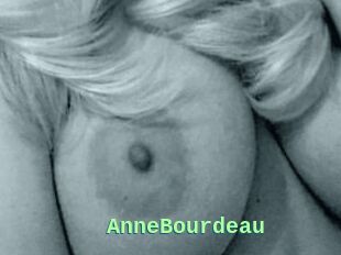 Anne_Bourdeau