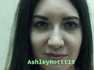 AshleyHottt19