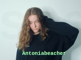 Antoniabeacher