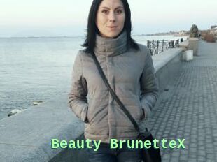 Beauty_BrunetteX