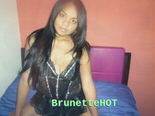 Brunettehot