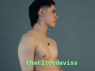 Charlieedaviss