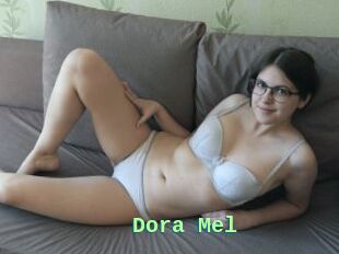 Dora_Mel