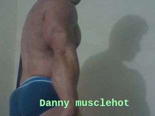 Danny_musclehot