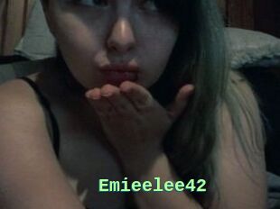 Emieelee42