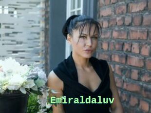 Emiraldaluv