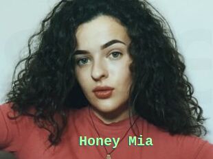 Honey_Mia