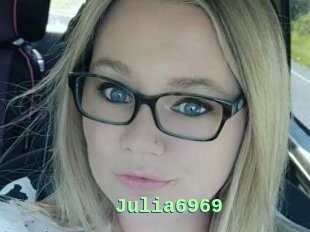 Julia6969