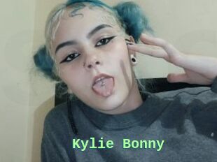 Kylie_Bonny