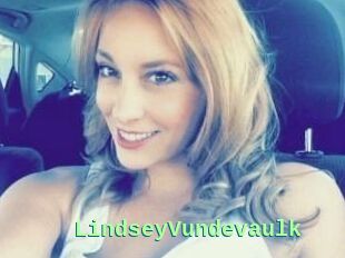 LindseyVundevaulk
