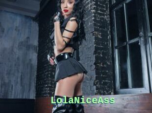 LolaNiceAss