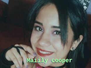 Maiily_cooper