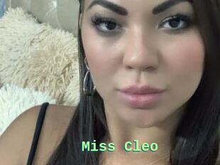 Miss_Cleo