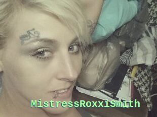 MistressRoxxiSmith