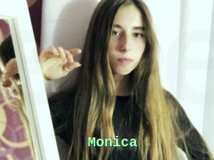 Monica_