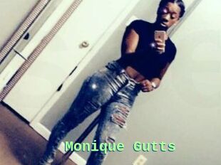 Monique_Gutts