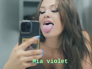 Mia_violet