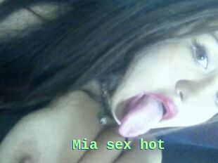 Mia_sex_hot