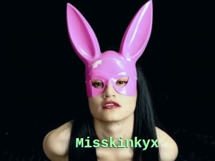 Misskinkyx