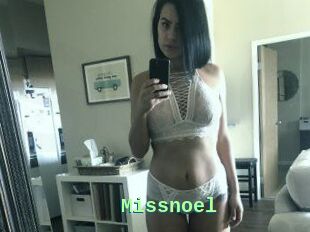 Miss_noel