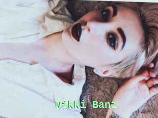 Nikki_Banz