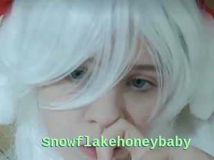 Snowflakehoneybaby