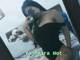 Yajhaira_Hot